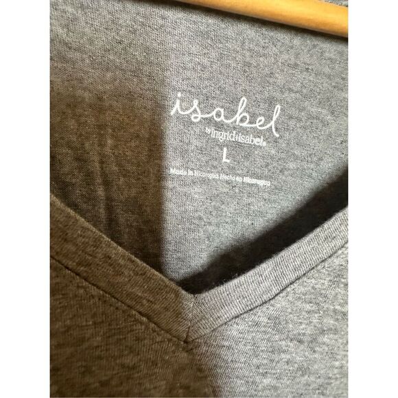 Ingrid & Isabel Maternity Gray Short Sleeve V Neck T-shirt Size Large - Picture 3 of 4